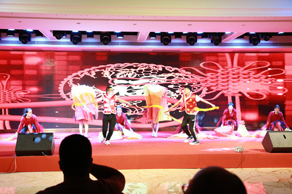 5ae2c0259558a.jpg 3_副本.jpg